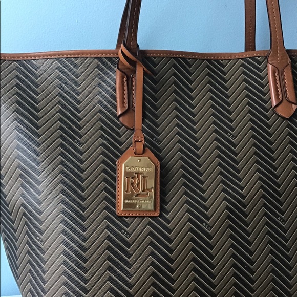 Lauren Ralph Lauren Collection Large Tote - Picture 3 of 11